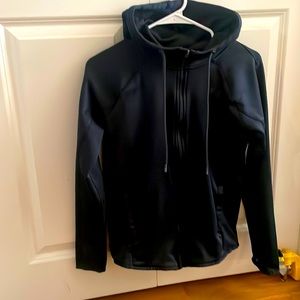 Woman’s XS fleece long sleeve with hood